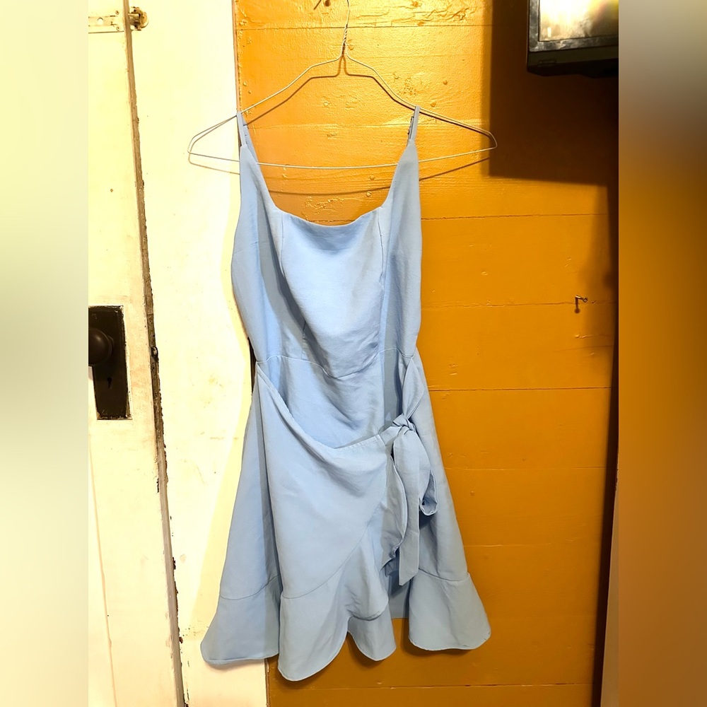 Elegant Blue Sleeveless Dress